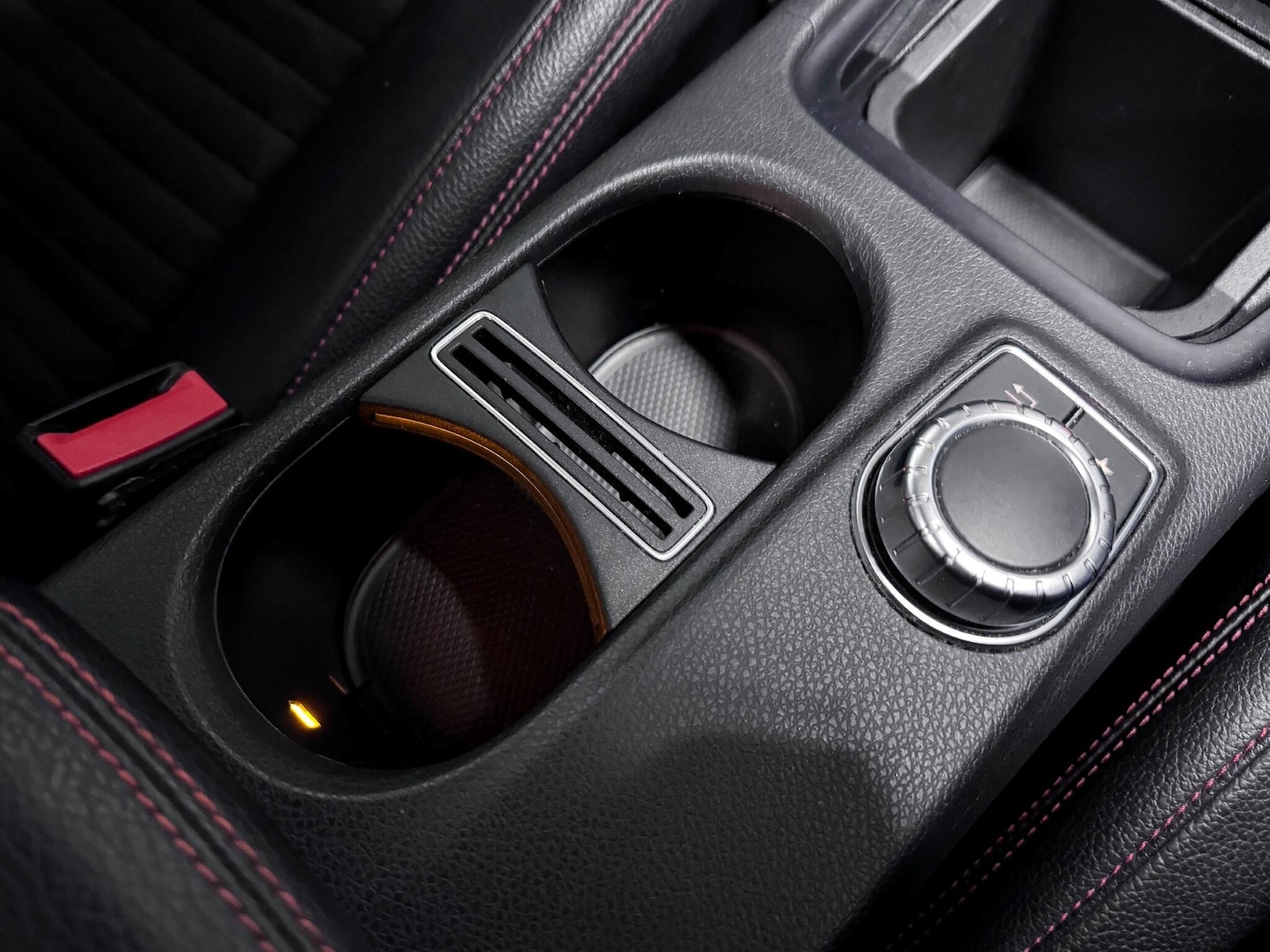 Used Mercedes-Benz GLA 2016 for sale - 76887223: Photo 30