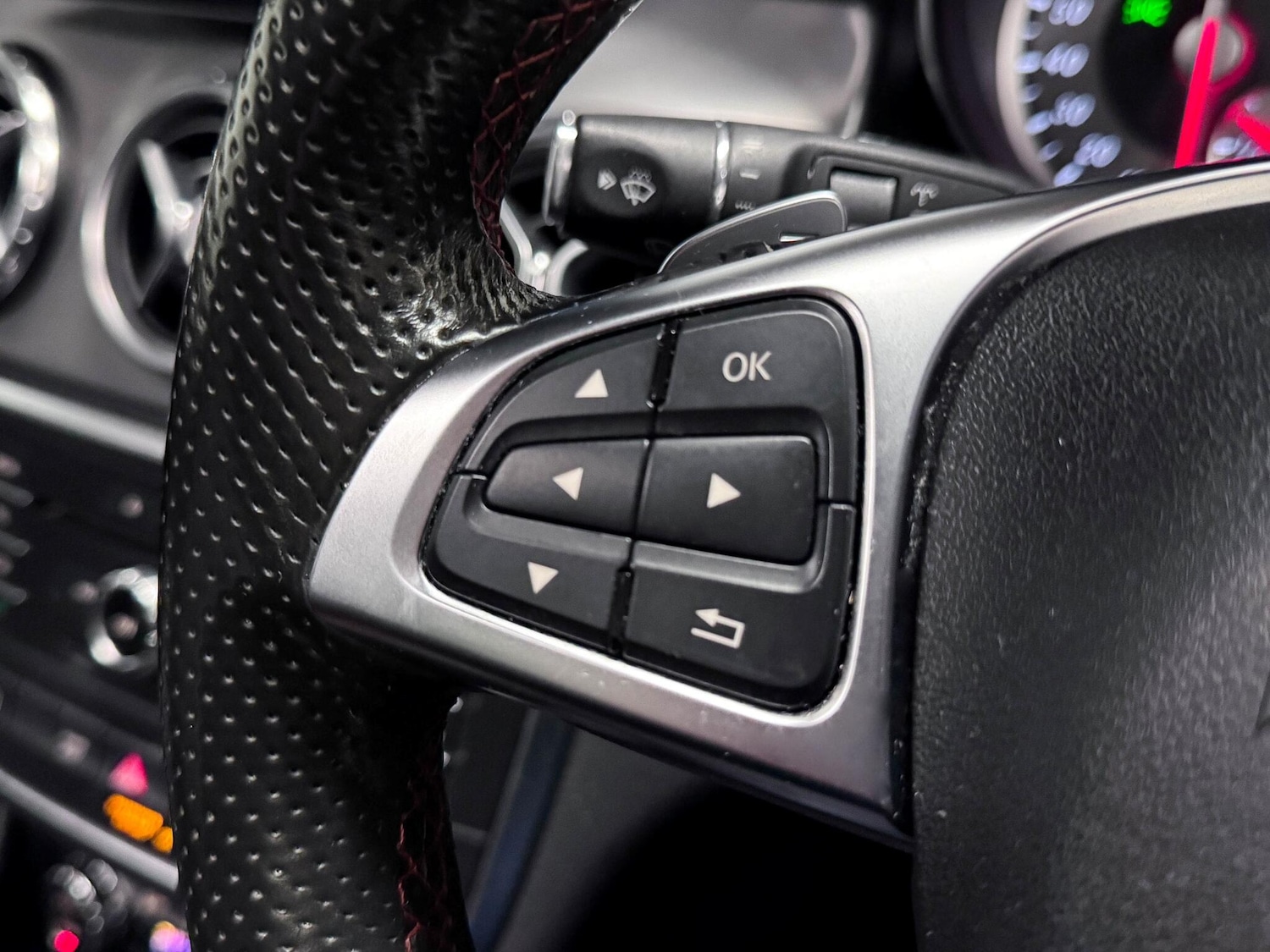 Used Mercedes-Benz GLA 2016 for sale - 76887223: Photo 37