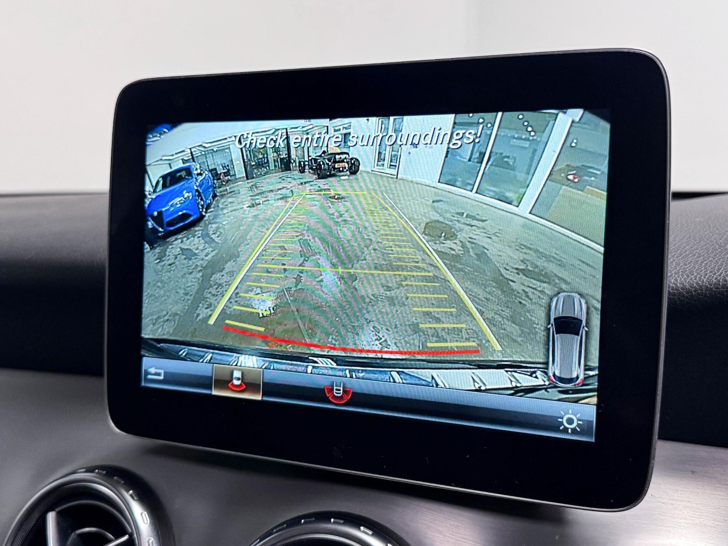 Used Mercedes-Benz GLA 2016 for sale - 76887223: Photo 41