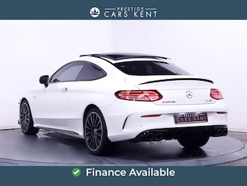 Used Mercedes-Benz C Class 2020 for sale - 76572895: Photo