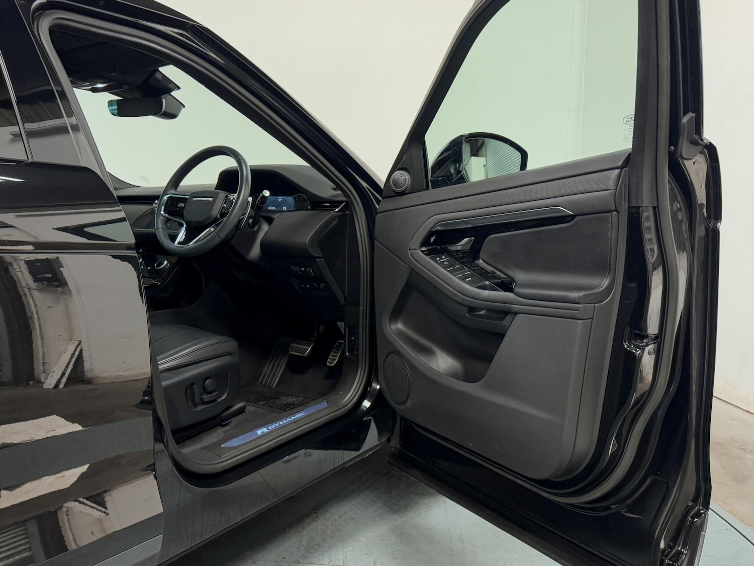 Used Land Rover Range Rover Evoque 2022 for sale - 76423190: Photo 14