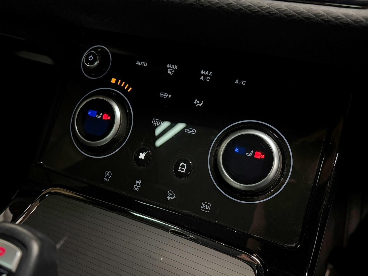 Used Land Rover Range Rover Evoque 2022 for sale - 76423190: Photo 30