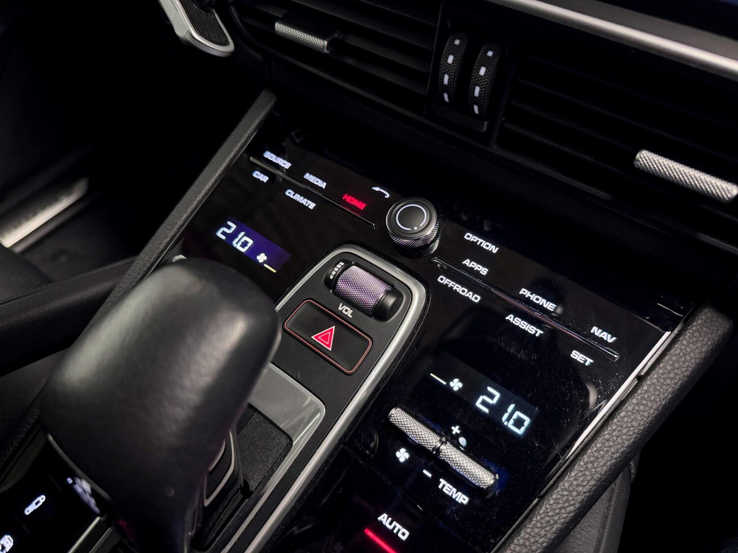 Used Porsche Cayenne 2023 for sale - 77351840: Photo 40