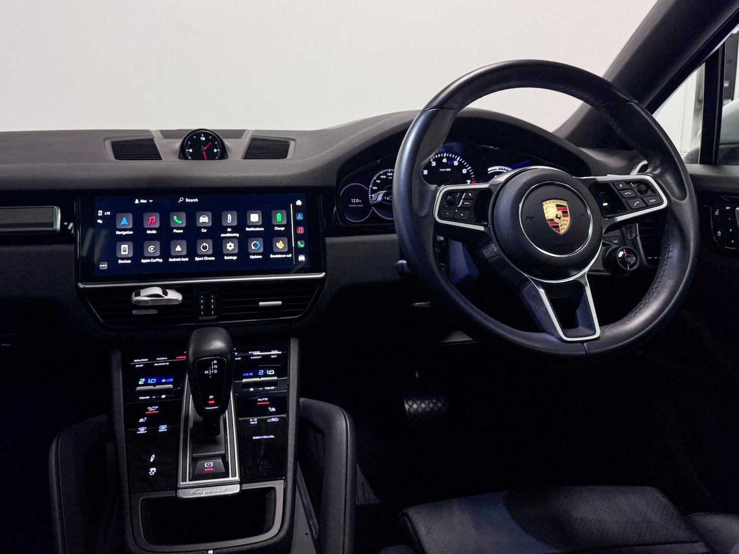 Used Porsche Cayenne 2023 for sale - 77351840: Photo 42