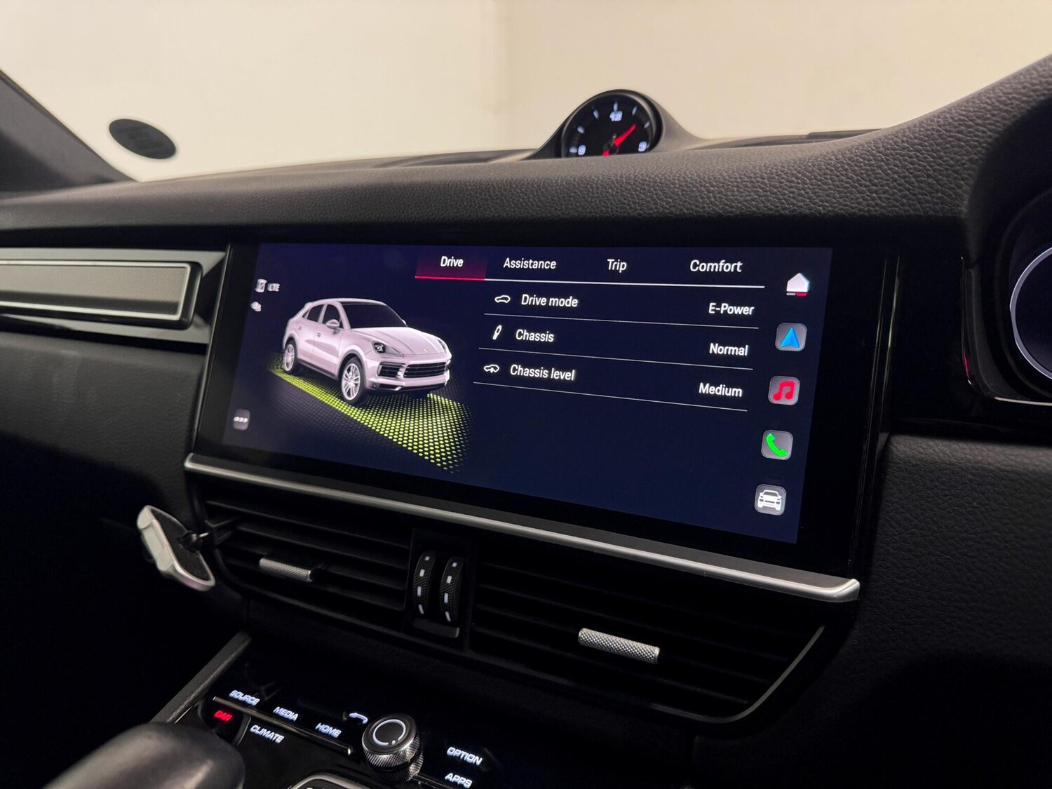 Used Porsche Cayenne 2023 for sale - 77351840: Photo 53