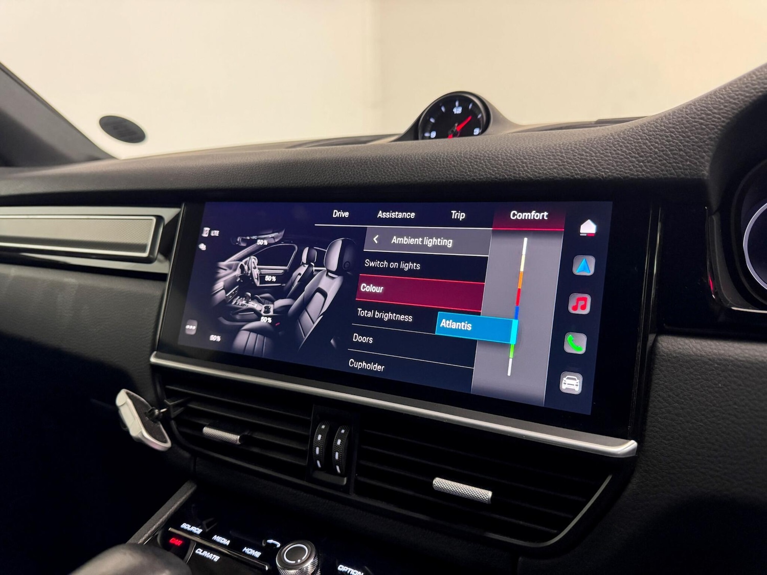 Used Porsche Cayenne 2023 for sale - 77351840: Photo 56