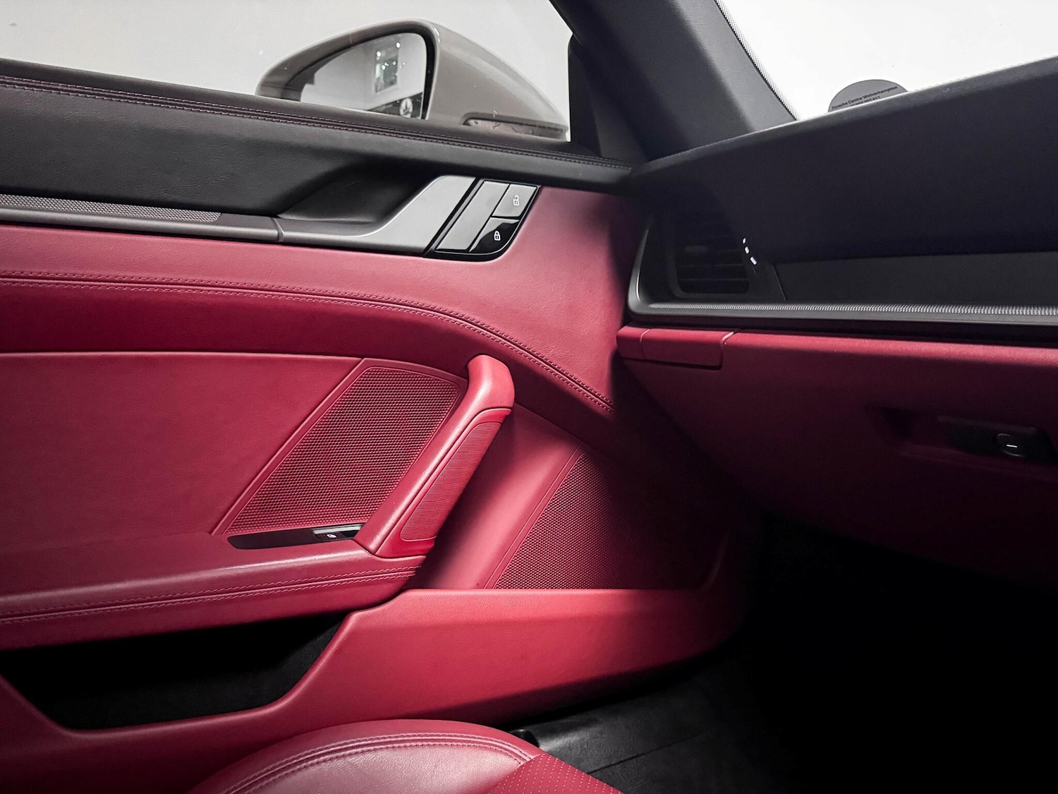 Used Porsche 911 2019 for sale - 76645302: Photo 26