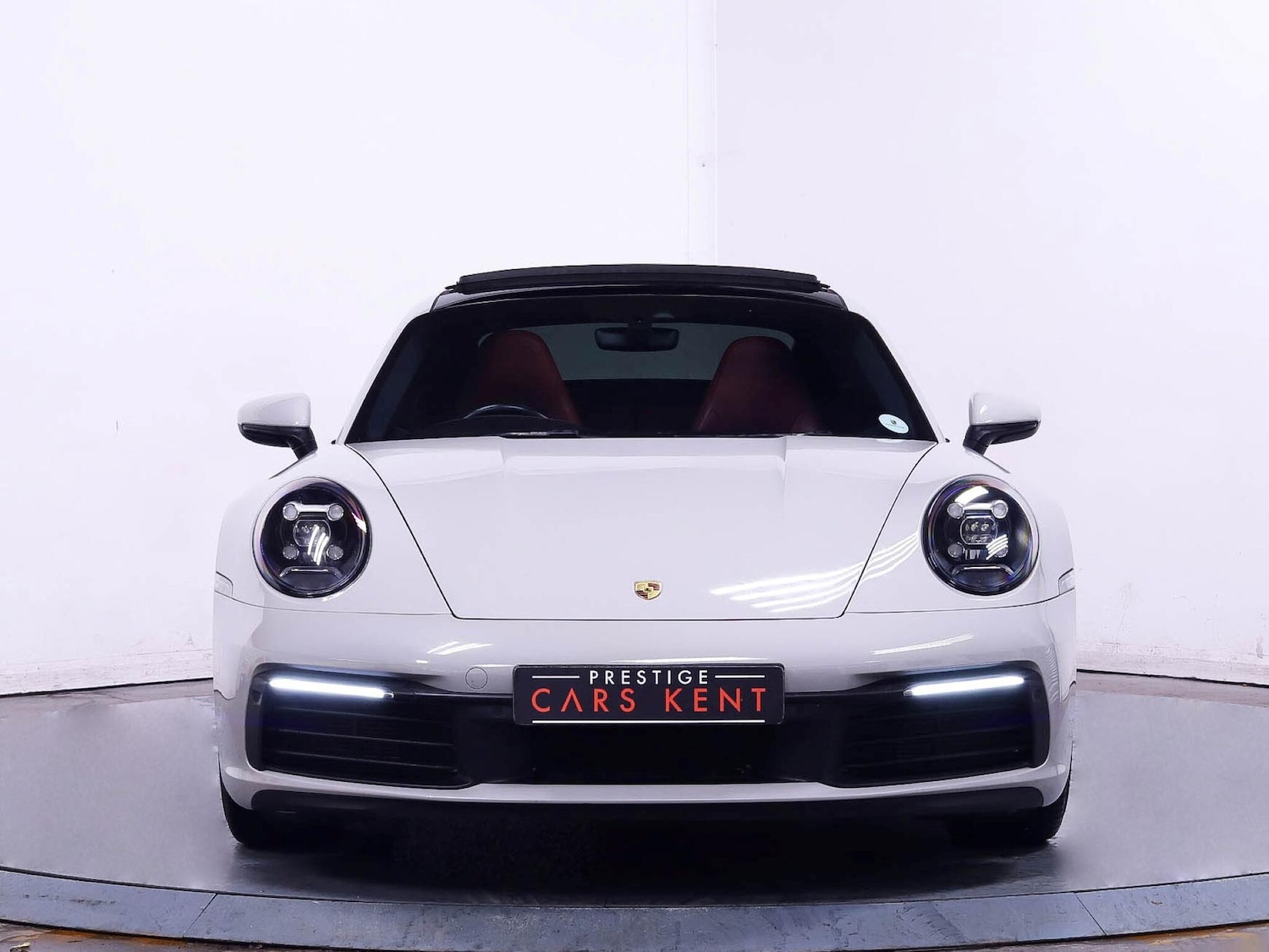 Used Porsche 911 2019 for sale - 76645302: Photo 8