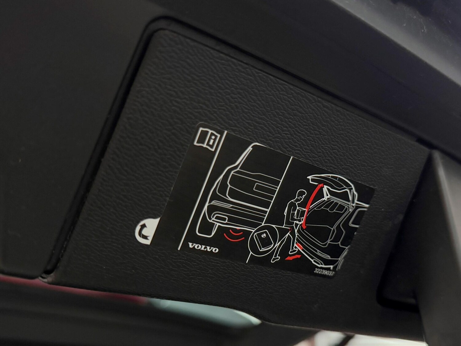 Used Volvo XC60 2020 for sale - 76371118: Photo 16