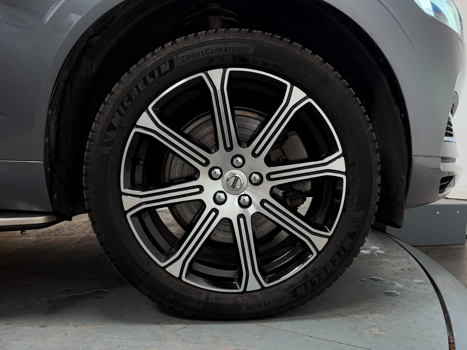 Used Volvo XC60 2020 for sale - 76371118: Photo 51