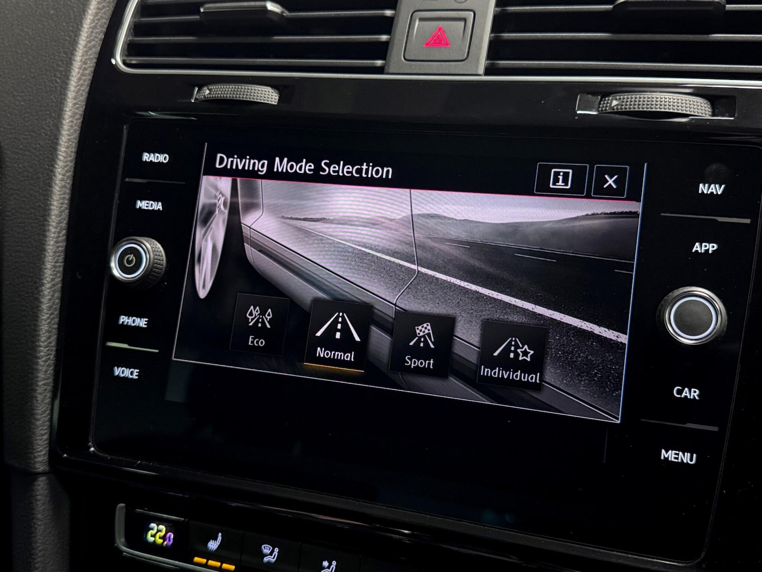 Used Volkswagen Golf 2020 for sale - 76584263: Photo 47