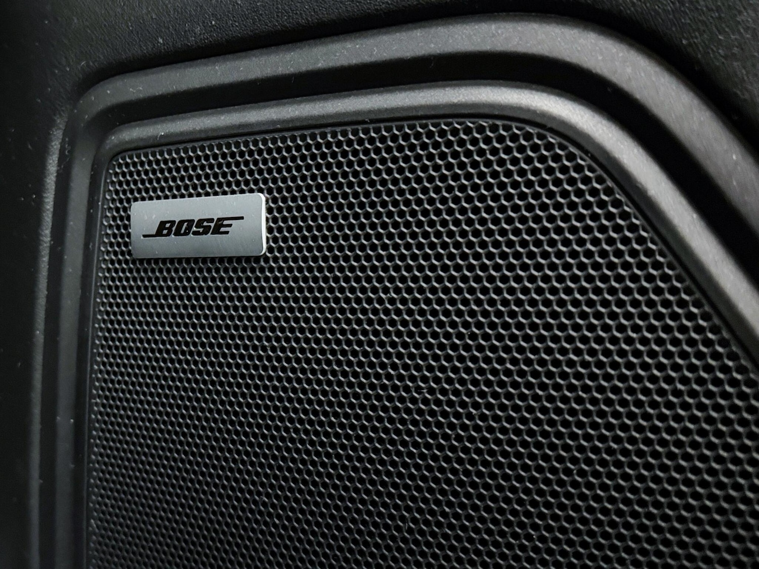 Used Porsche Macan 2018 for sale - 76283193: Photo 19