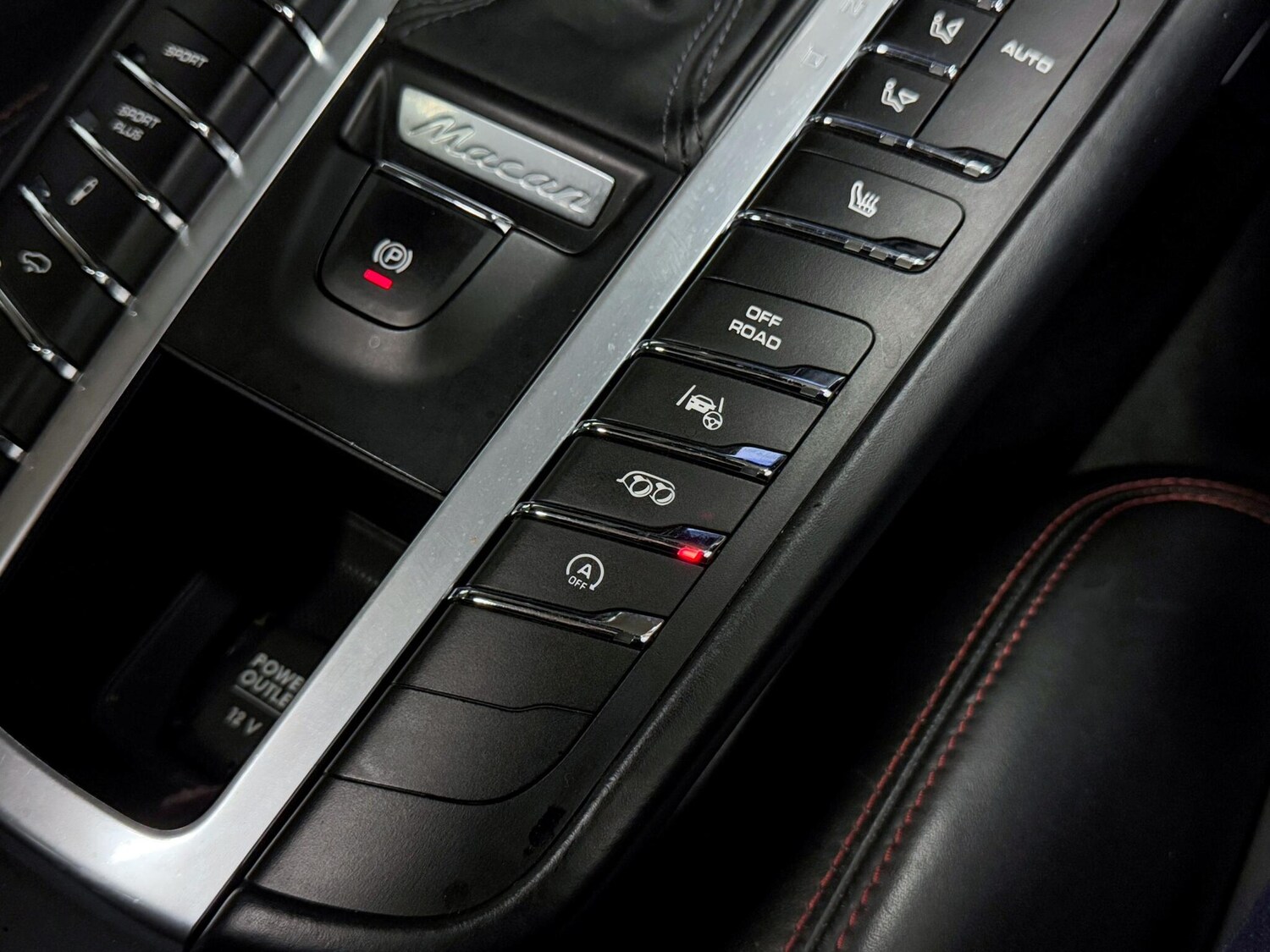 Used Porsche Macan 2018 for sale - 76283193: Photo 34