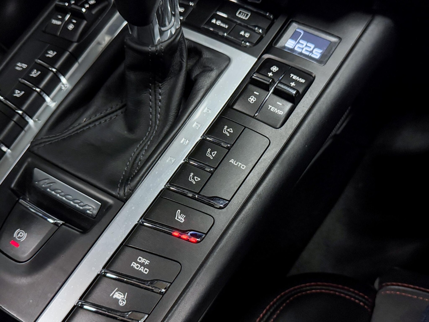 Used Porsche Macan 2018 for sale - 76283193: Photo 35