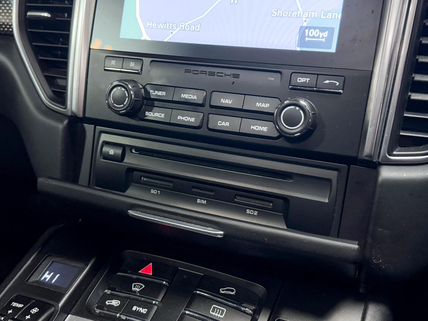 Used Porsche Macan 2018 for sale - 76283193: Photo 40