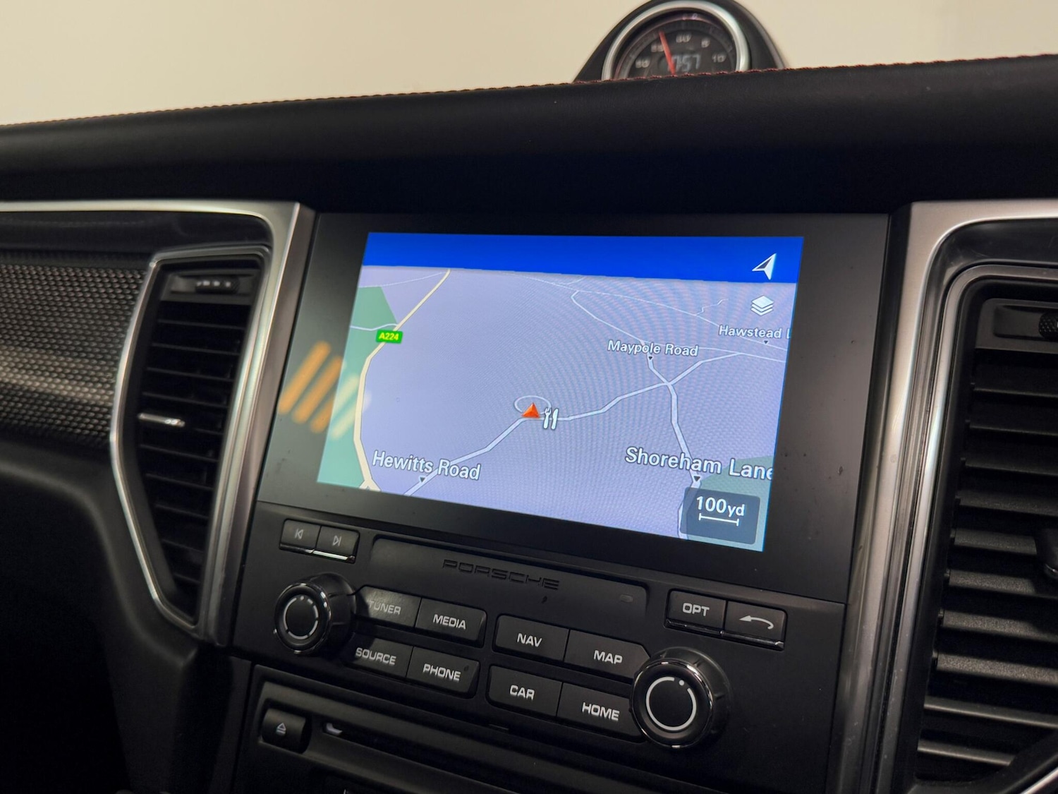 Used Porsche Macan 2018 for sale - 76283193: Photo 48