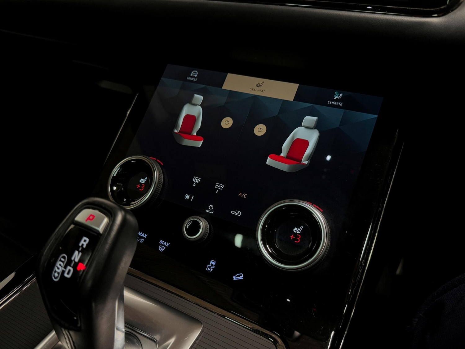 Used Land Rover Range Rover Evoque 2022 for sale - 77344963: Photo 32