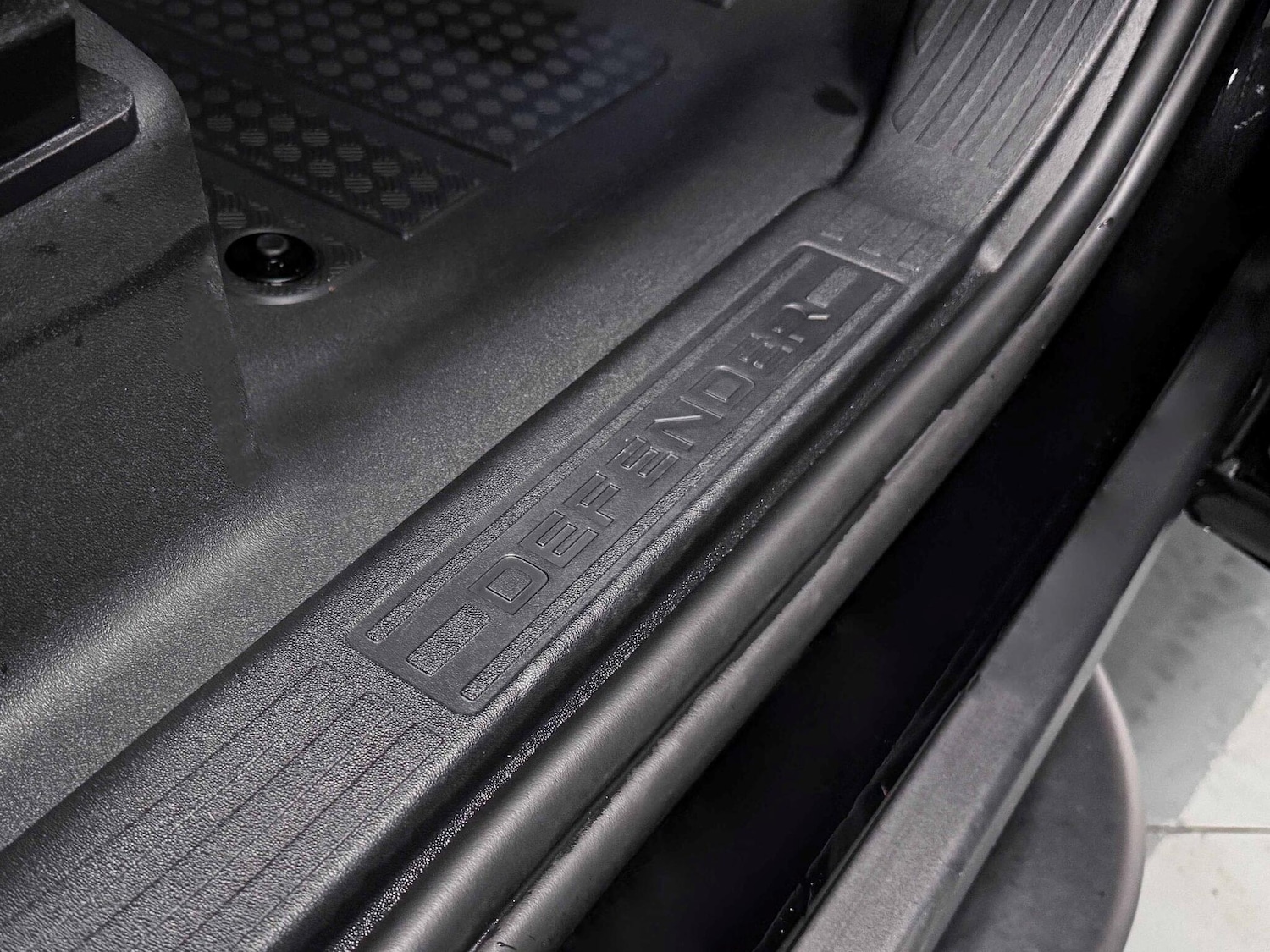 Used Land Rover Defender 110 2023 for sale - 76175329: Photo 19