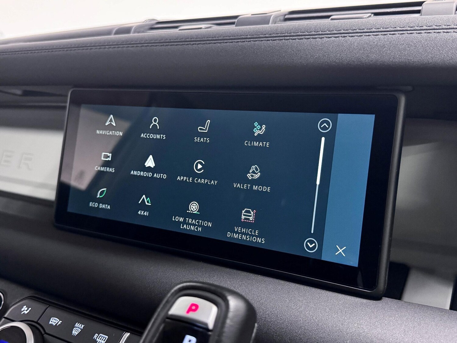 Used Land Rover Defender 110 2023 for sale - 76175329: Photo 34