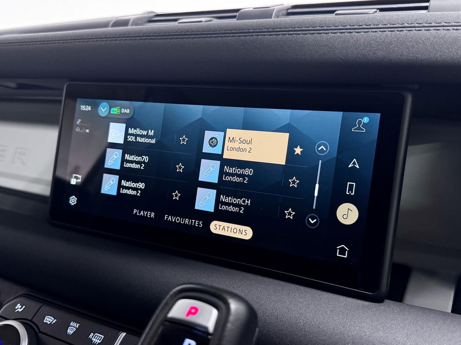 Used Land Rover Defender 110 2023 for sale - 76175329: Photo 38