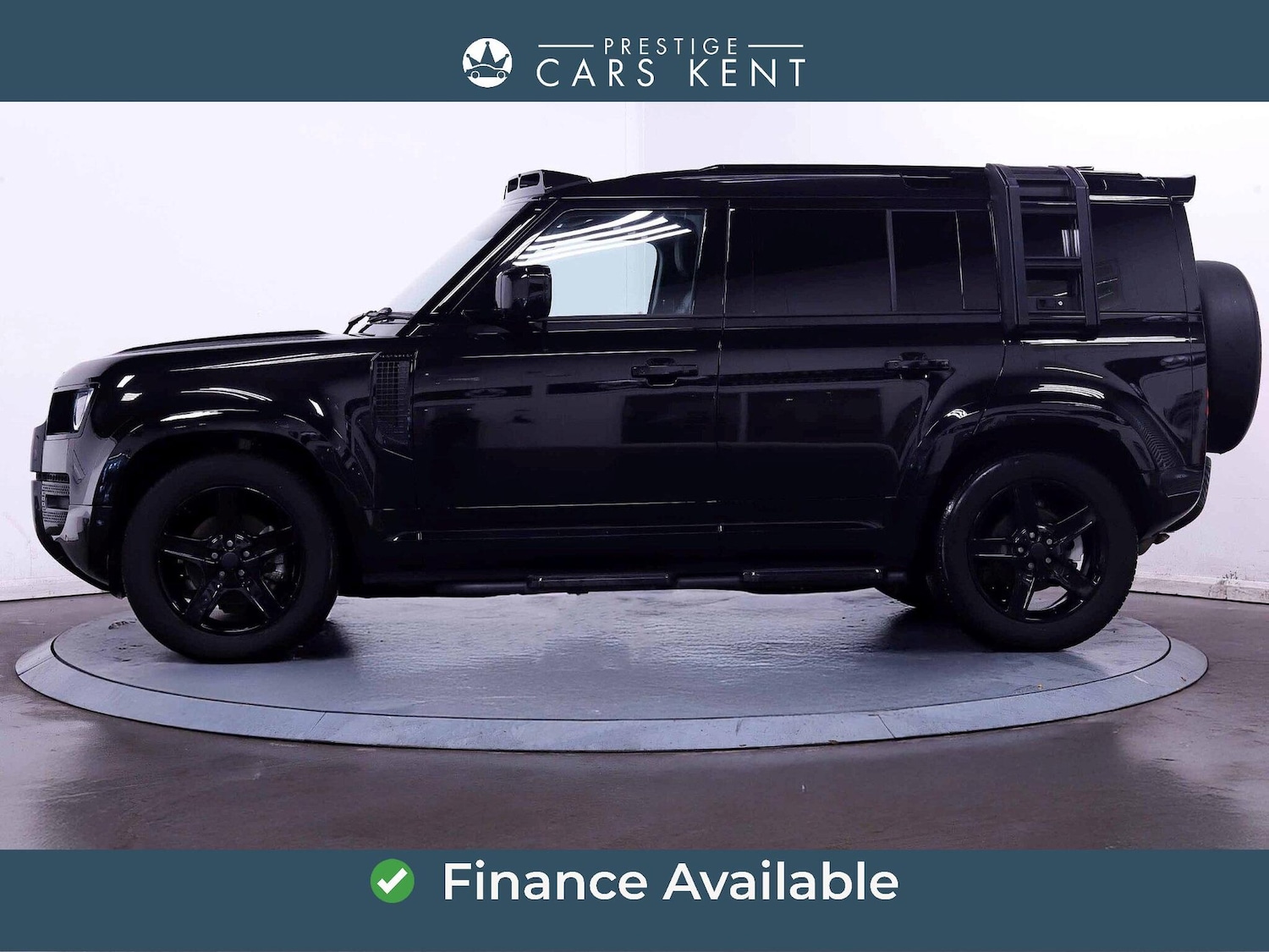 Used Land Rover Defender 110 2023 for sale - 76175329: Photo 4