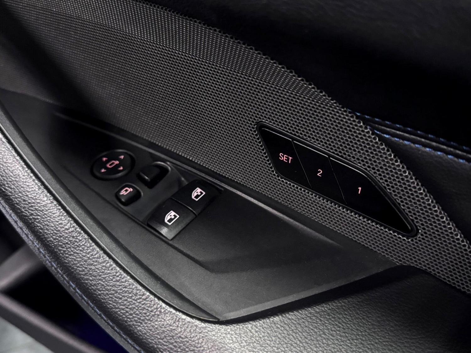 Used BMW 4 Series 2022 for sale - 76512218: Photo 16