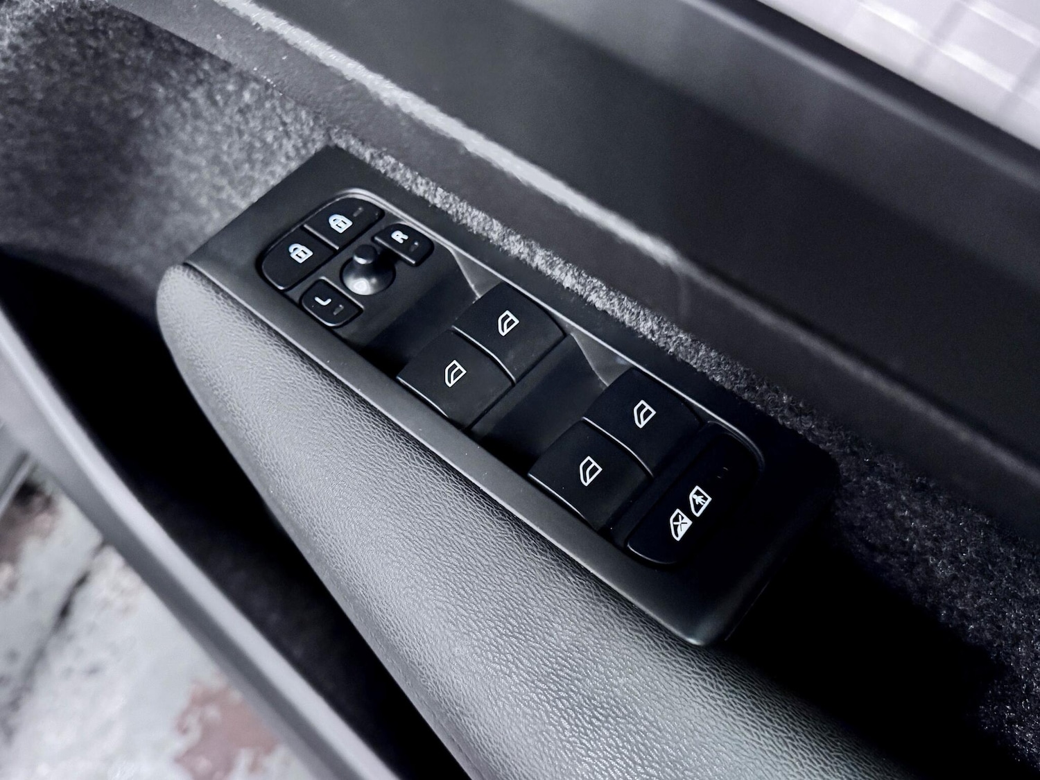 Used Volvo XC40 2022 for sale - 78007464: Photo 17