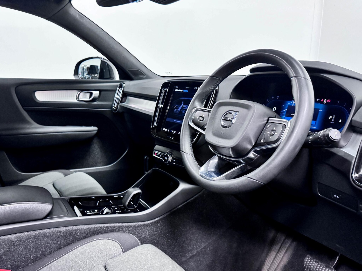 Used Volvo XC40 2022 for sale - 78007464: Photo 21