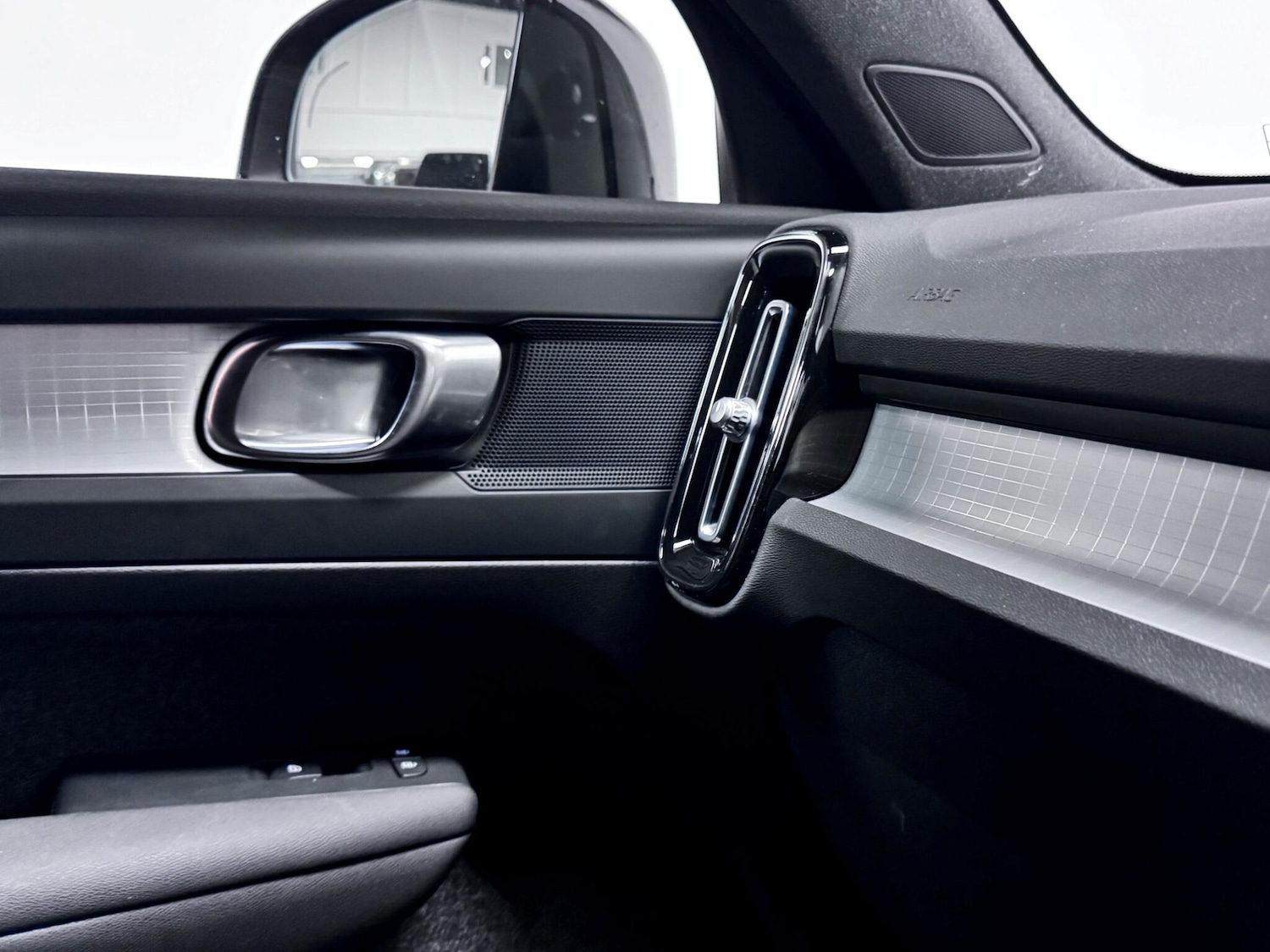 Used Volvo XC40 2022 for sale - 78007464: Photo 29