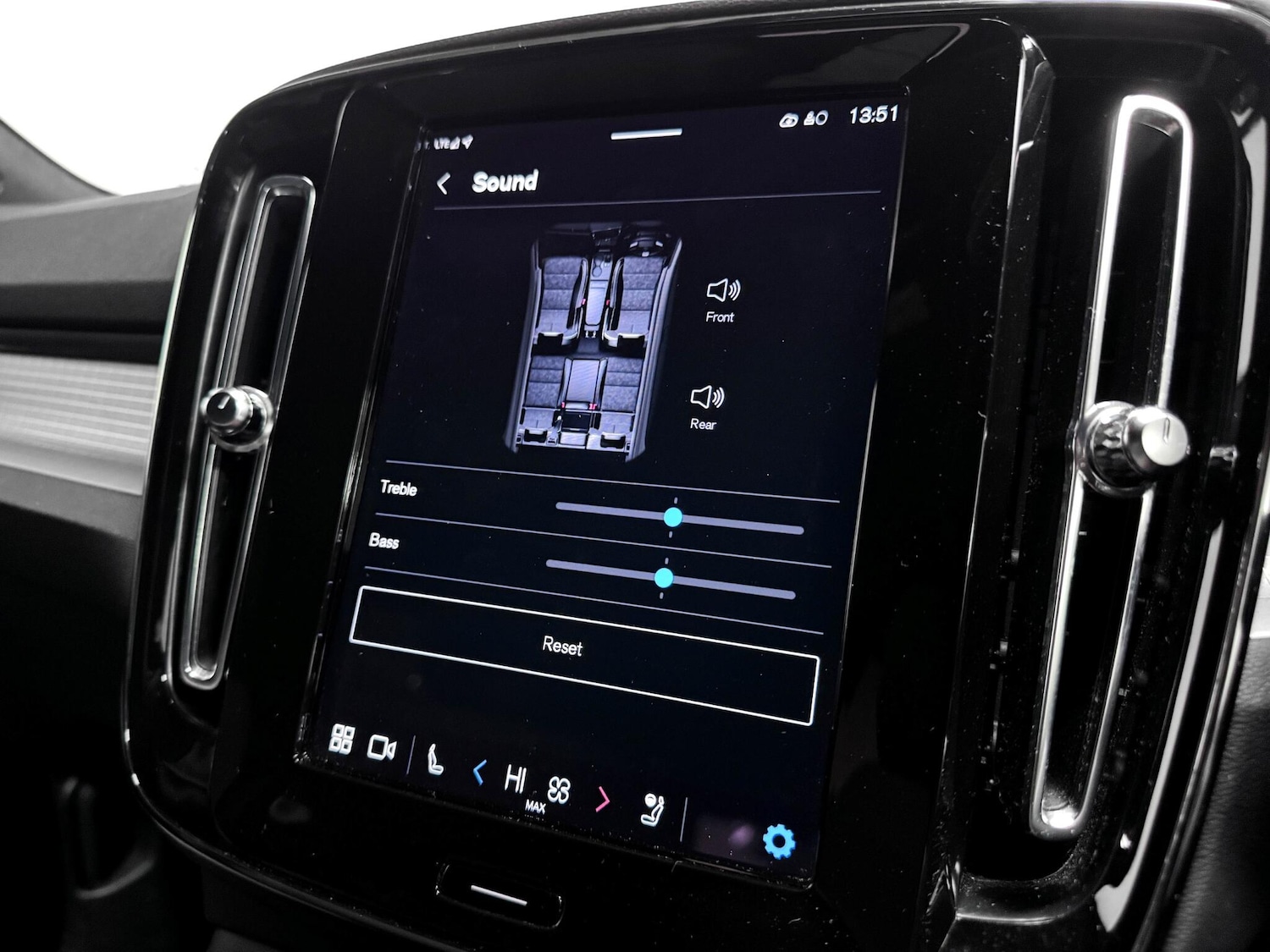 Used Volvo XC40 2022 for sale - 78007464: Photo 53