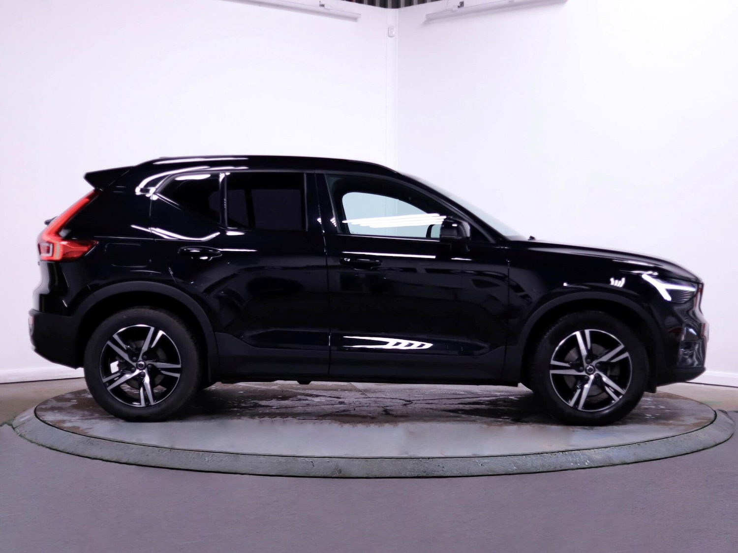 Used Volvo XC40 2022 for sale - 78007464: Photo 8
