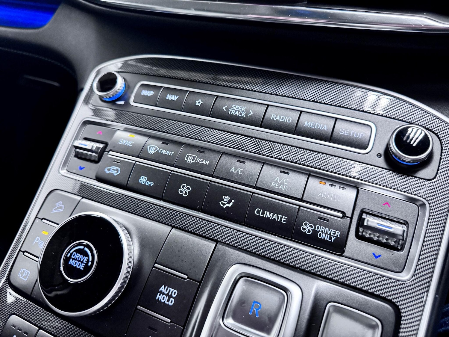 Used Hyundai Santa Fe 2024 for sale - 78100770: Photo 44