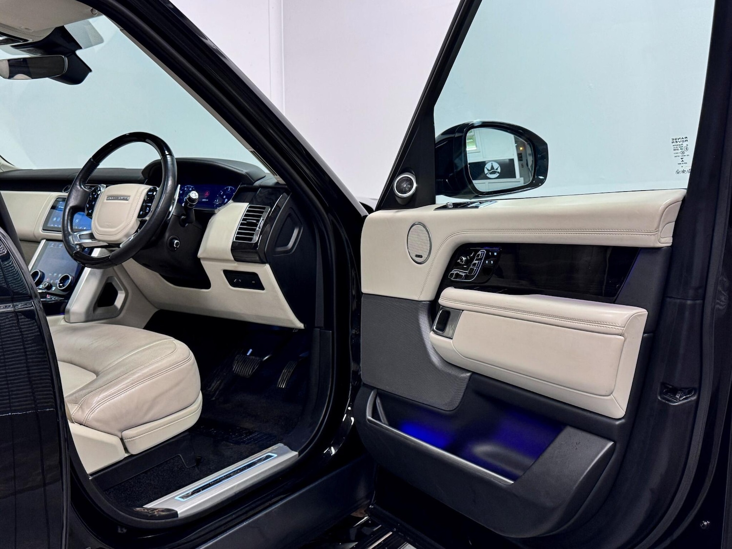 Used Land Rover Range Rover 2019 for sale - 77647174: Photo 18