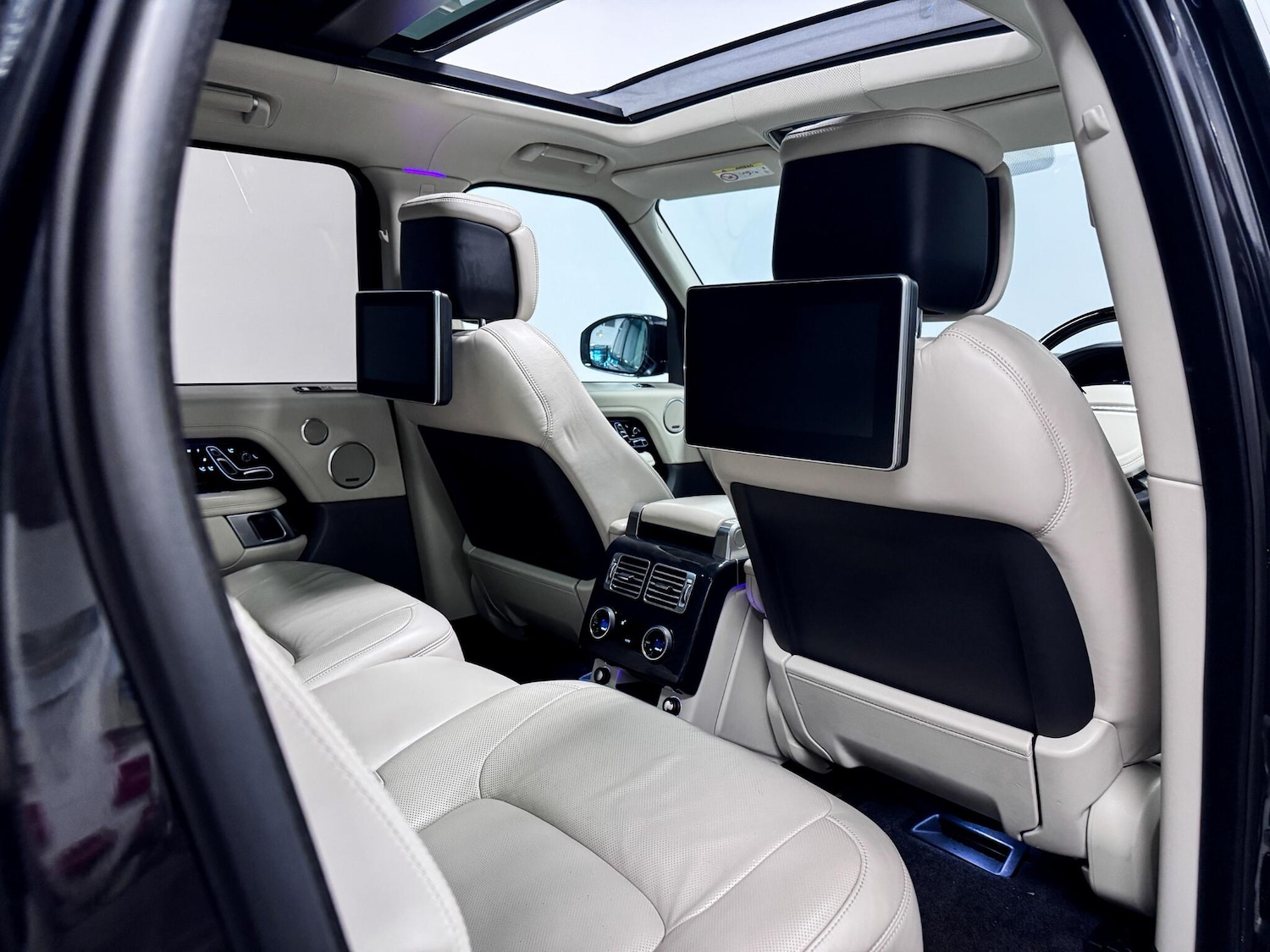 Used Land Rover Range Rover 2019 for sale - 77647174: Photo 30