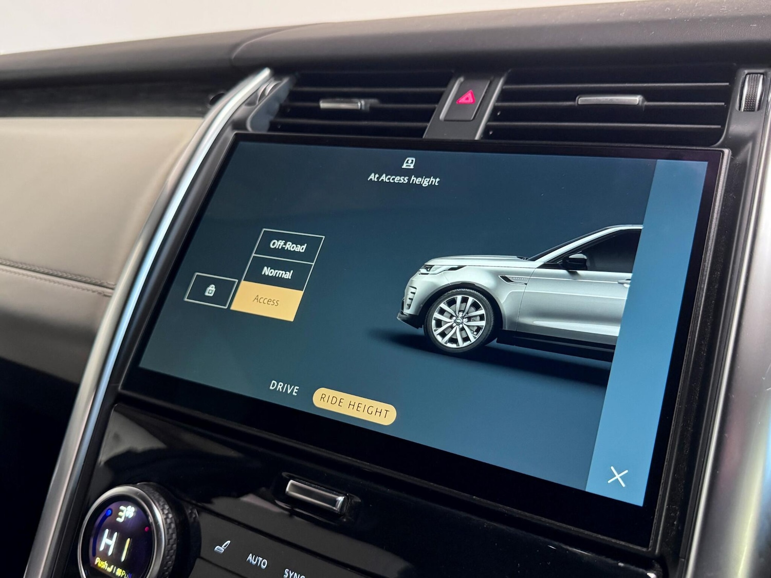 Used Land Rover Discovery 2022 for sale - 77049986: Photo 55