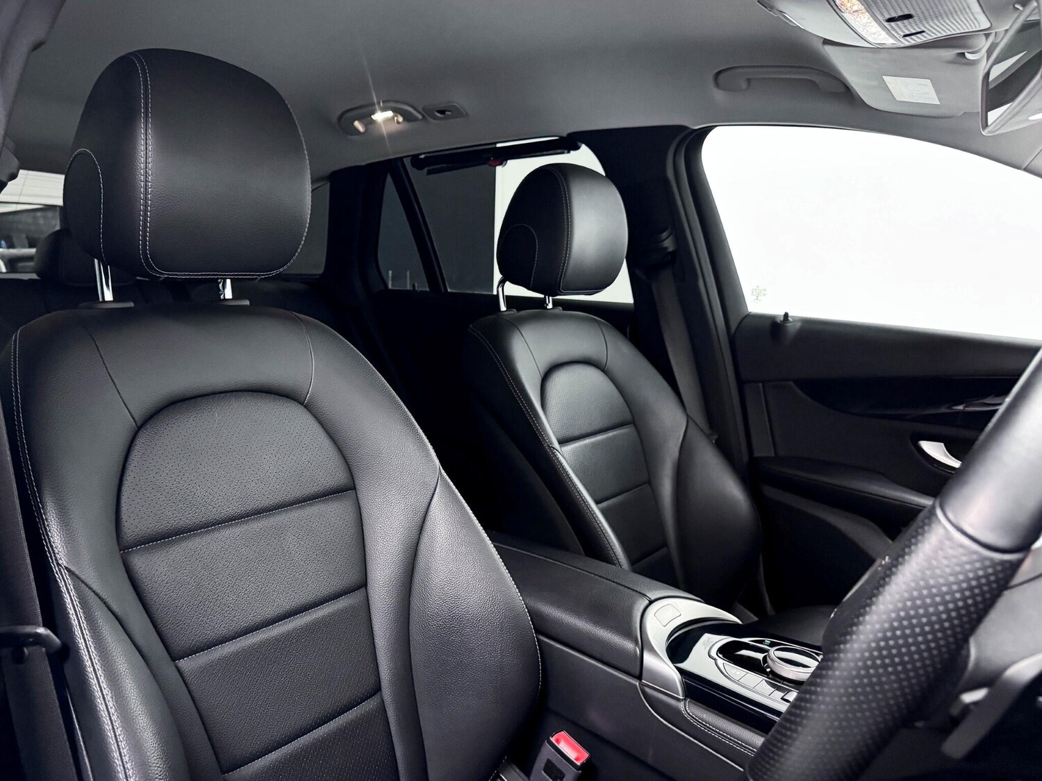 Used Mercedes-Benz GLC 2018 for sale - 77376820: Photo 22