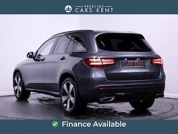 Used Mercedes-Benz GLC 2018 for sale - 77376820: Photo