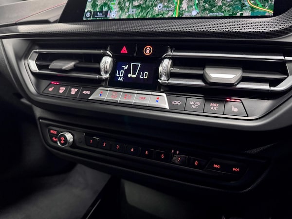 Used BMW 1 Series 2022 for sale - 75669197: Photo 31