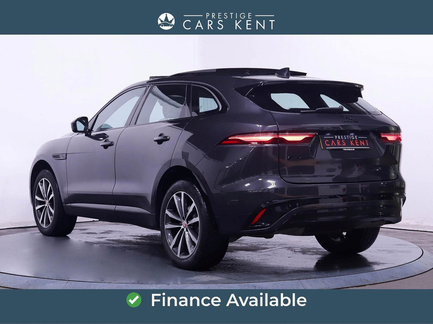 Used Jaguar F-Pace 2021 for sale - 76839629: Photo 3