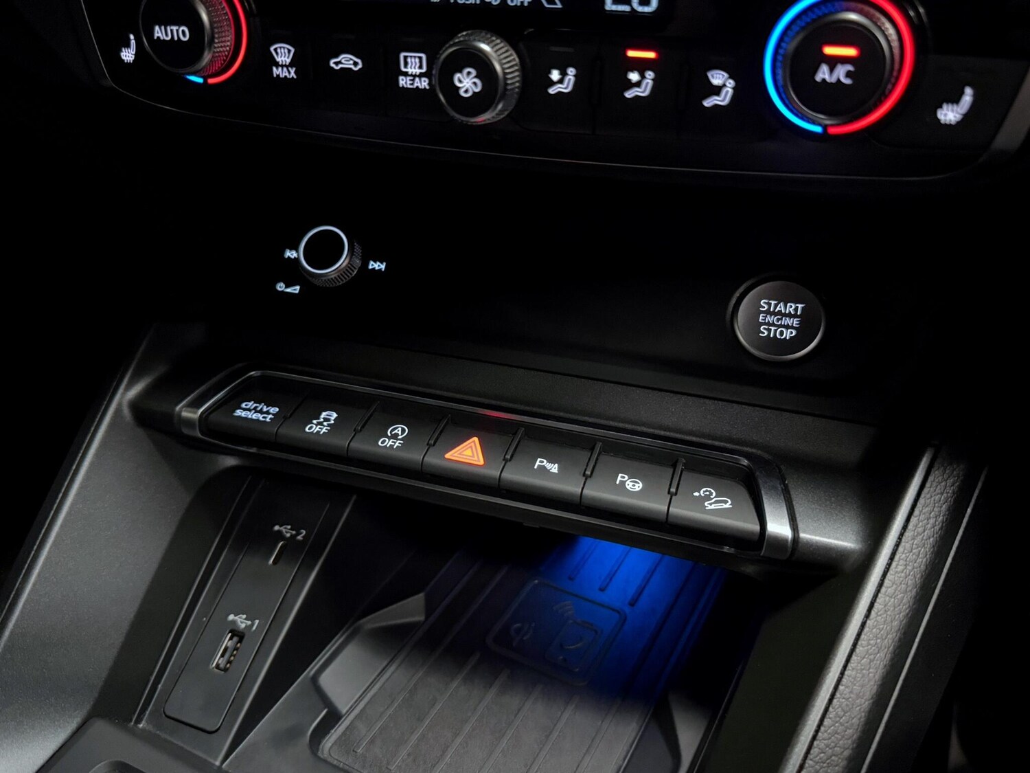 Used Audi Q3 2020 for sale - 77440308: Photo 34