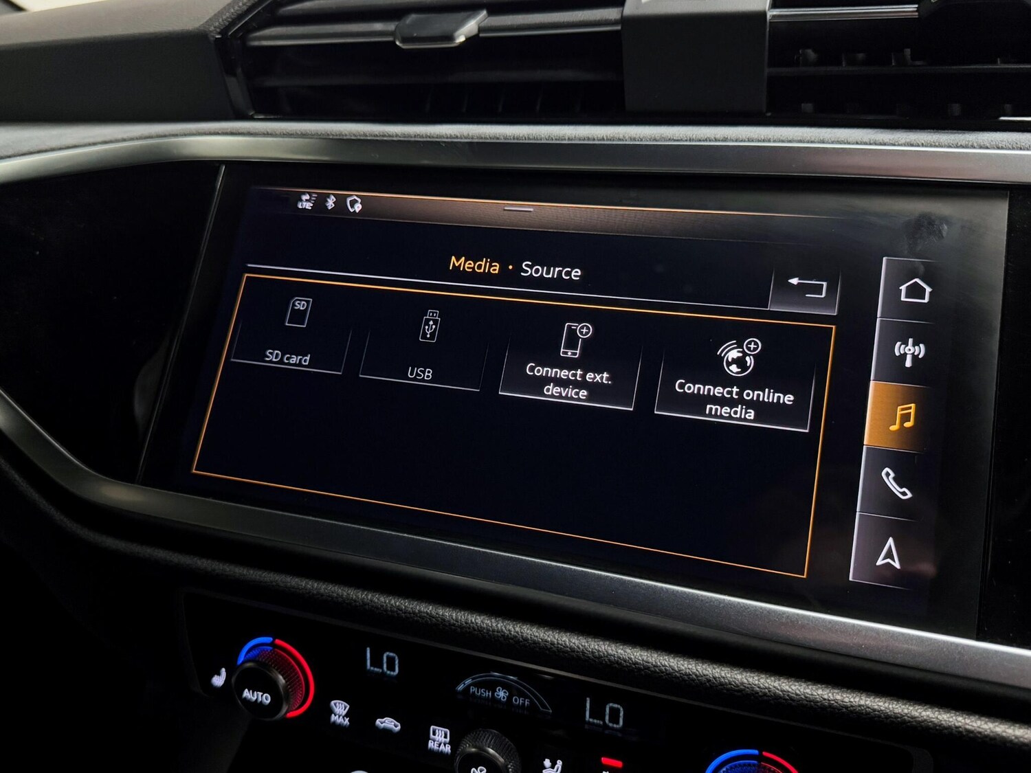 Used Audi Q3 2020 for sale - 77440308: Photo 45