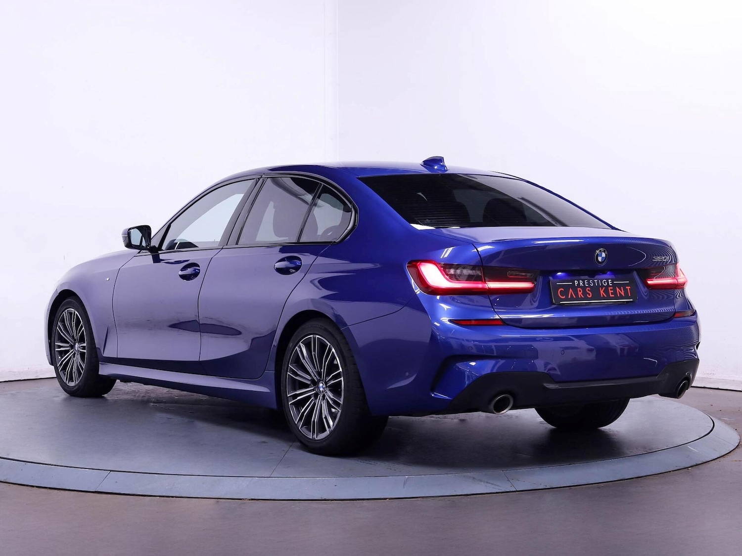 Used BMW 3 Series 2021 for sale - 76072180: Photo 3