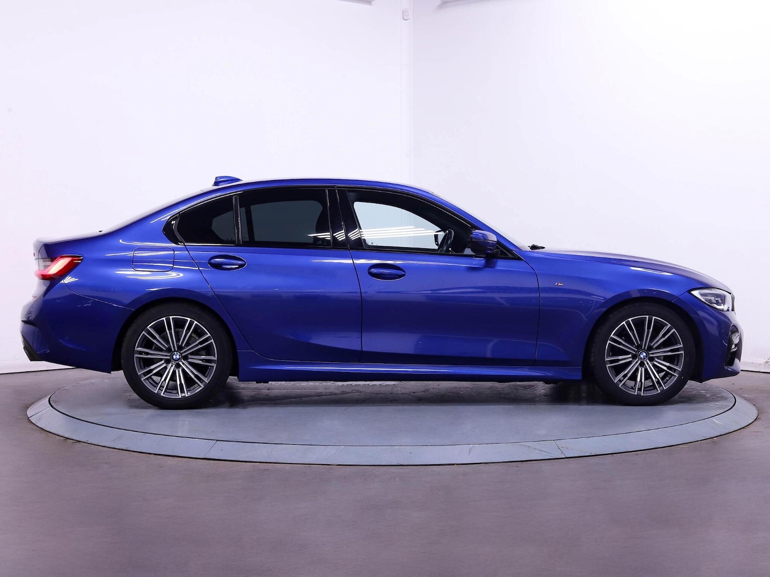 Used BMW 3 Series 2021 for sale - 76072180: Photo 8