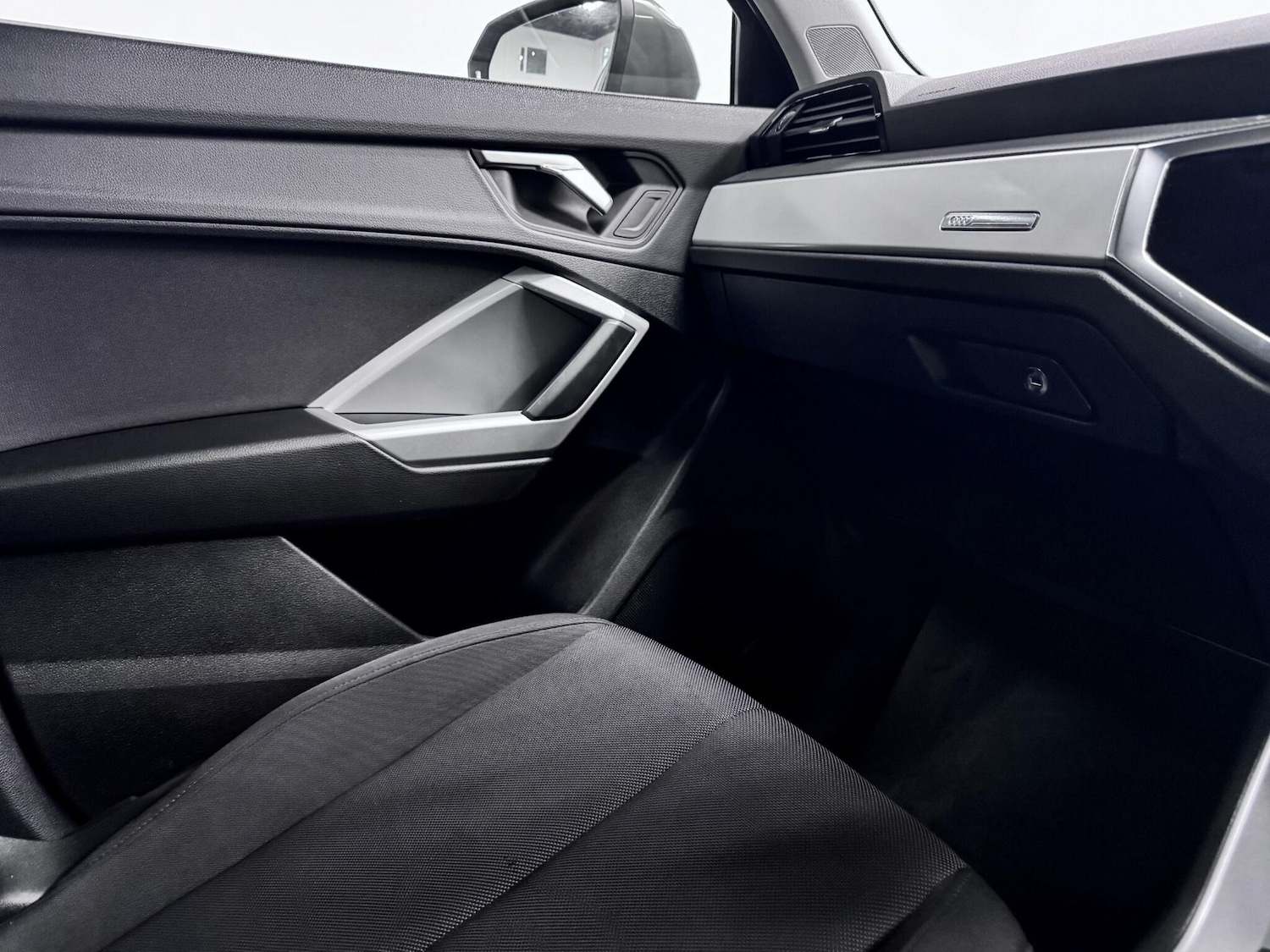 Used Audi Q3 2023 for sale - 77585853: Photo 27