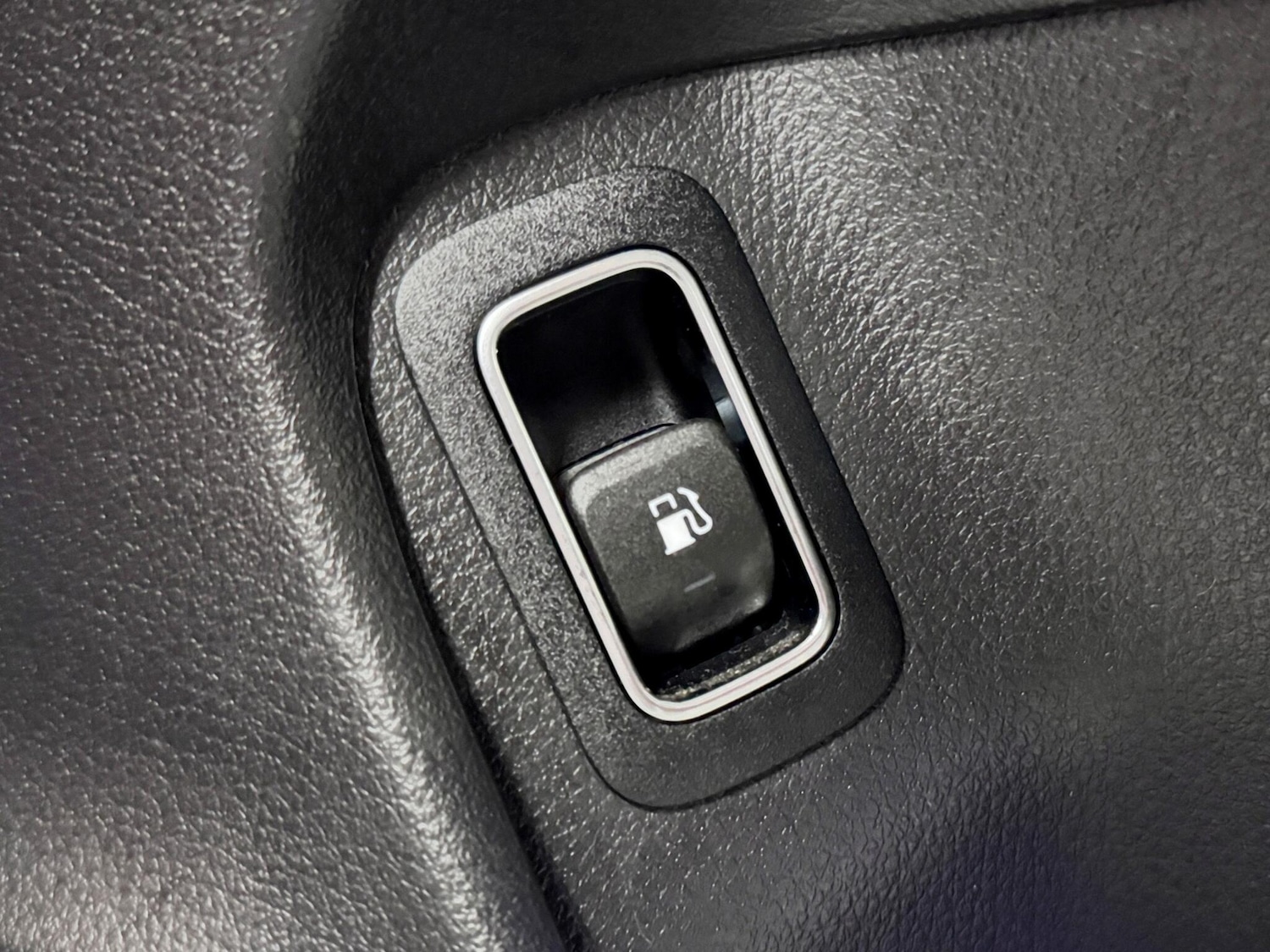 Used Mercedes-Benz CLA 2021 for sale - 77386609: Photo 17