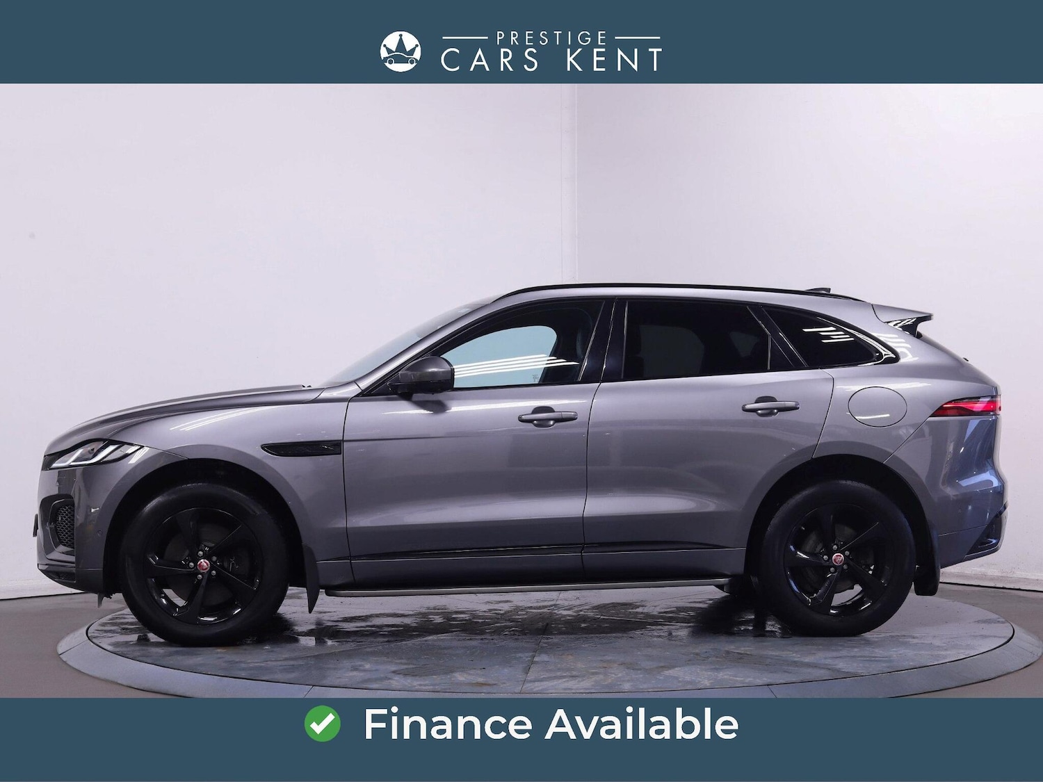 Used Jaguar F-Pace 2021 for sale - 76728731: Photo 4