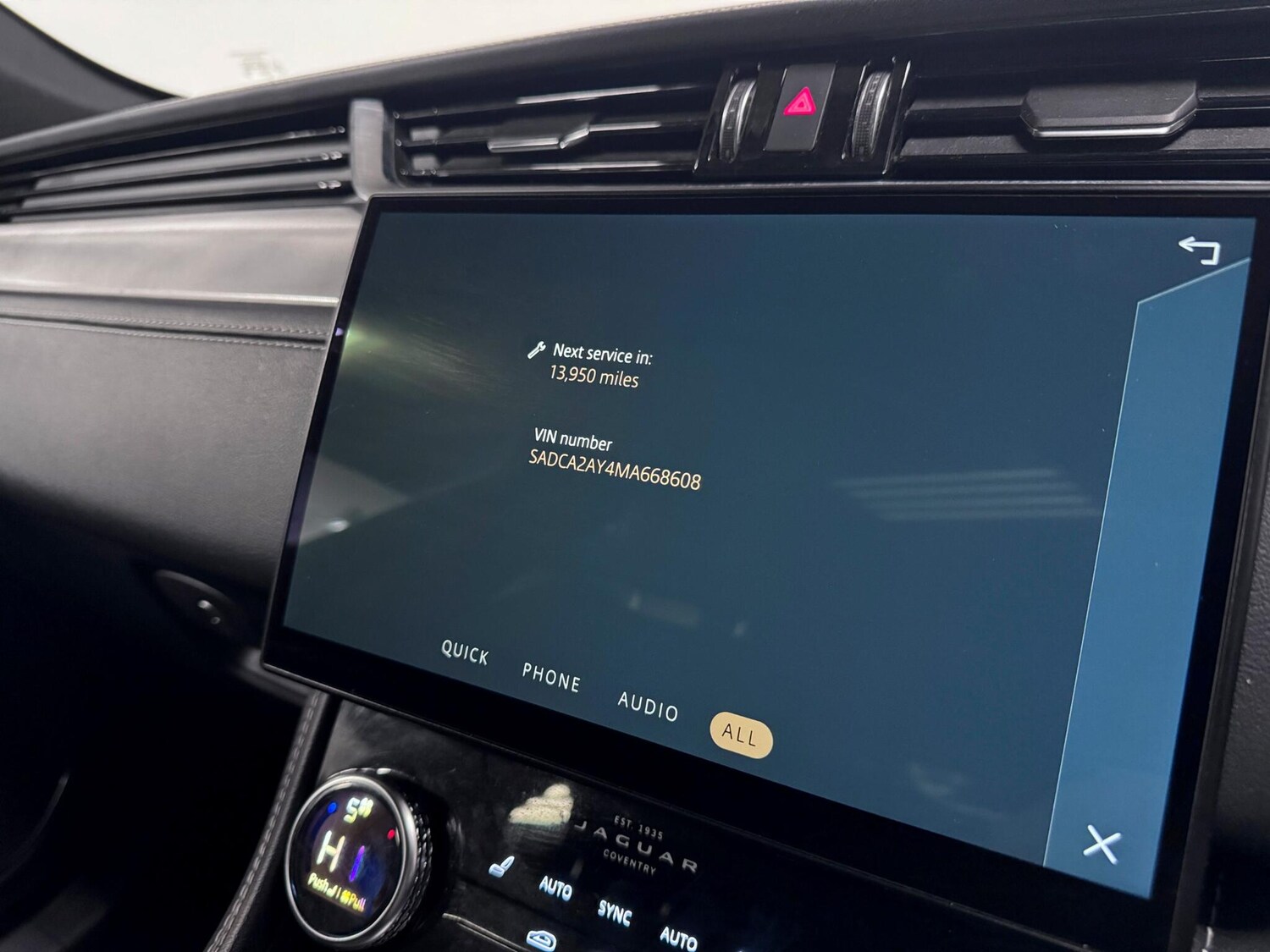 Used Jaguar F-Pace 2021 for sale - 76728731: Photo 41