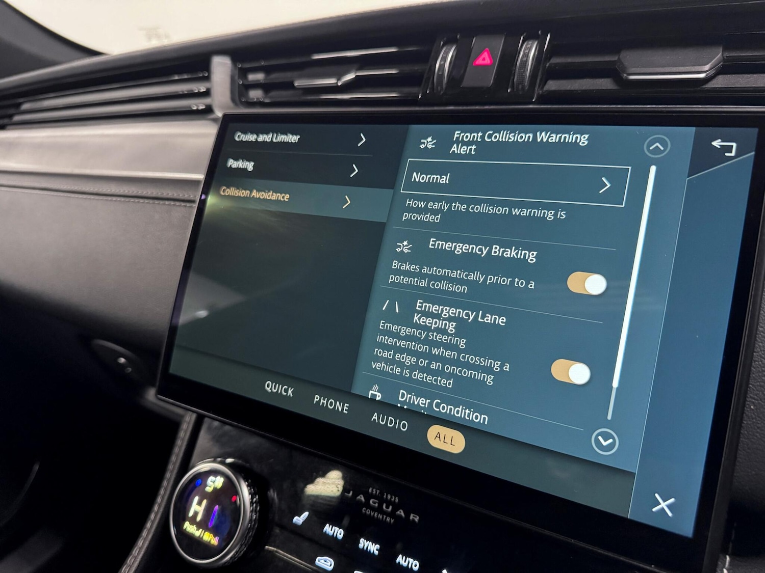 Used Jaguar F-Pace 2021 for sale - 76728731: Photo 44