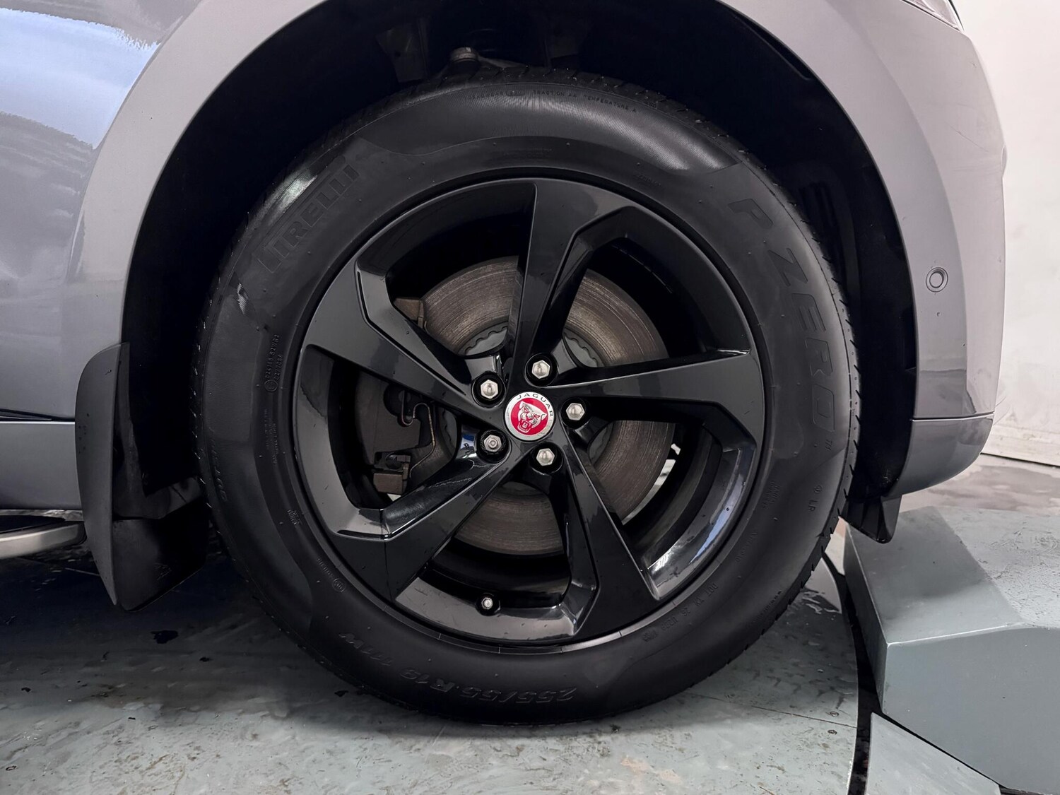 Used Jaguar F-Pace 2021 for sale - 76728731: Photo 53