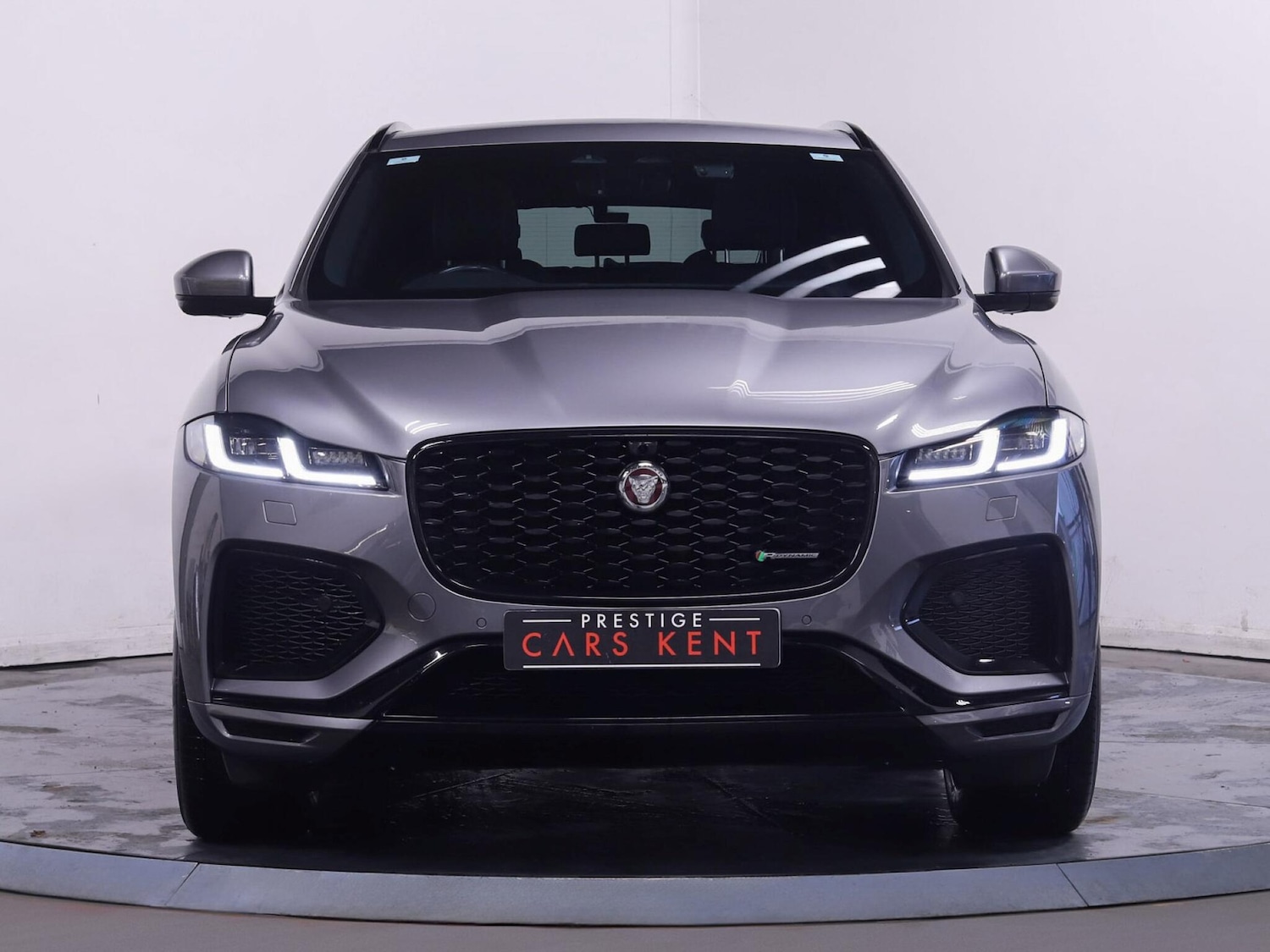 Used Jaguar F-Pace 2021 for sale - 76728731: Photo 7